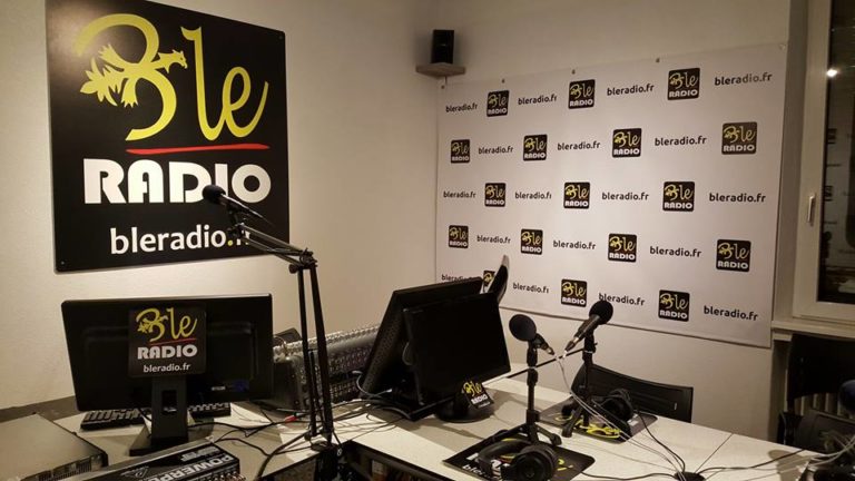 BLE Radio studio